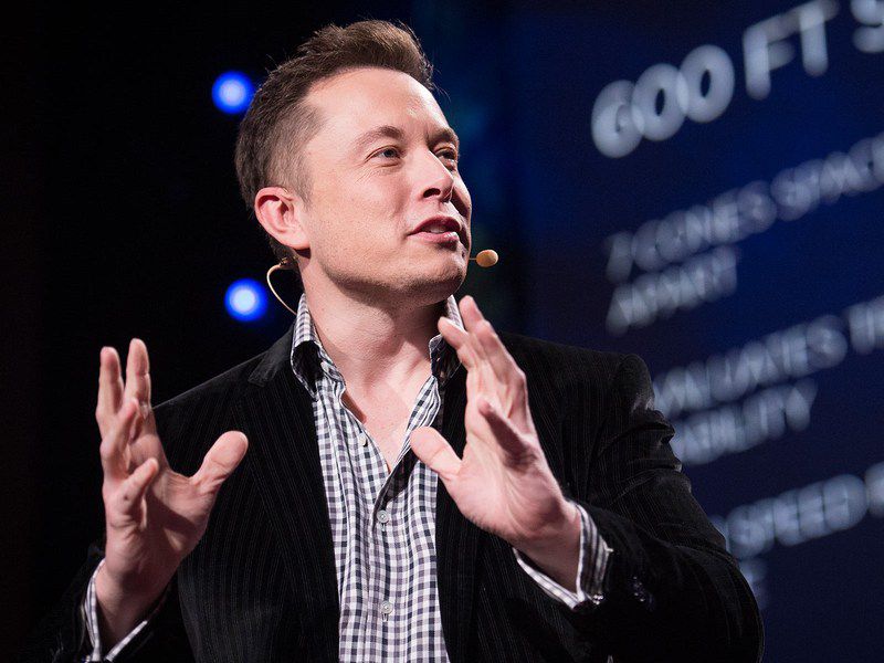 Elon Musk: Autonomní auta budou sdílená, vyjdou levněji než cestování autobusem