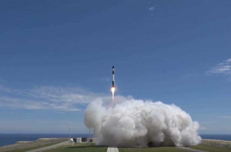 „It’s Business Time“: Rocket Lab zvládli první komerční misi na oběžnou dráhu