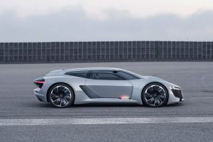 Audi přichází s elektrickým supersportem, který si brousí zuby i na Roadster od Tesly