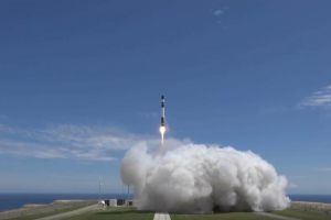 „It’s Business Time“: Rocket Lab zvládli první komerční misi na oběžnou dráhu