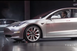 Tesla Model 3 nebude mít v základu dobíjení u Superchargerů zdarma