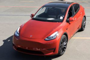 Tesla pokořila hranici milionu vyrobených elektromobilů