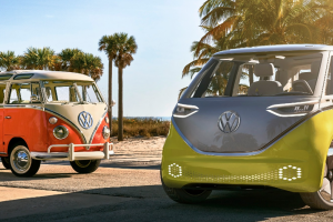 Volkswagen představí retro mikrobus na elektřinu s autopilotem