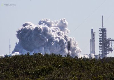 Falcon Heavy se probudil k životu