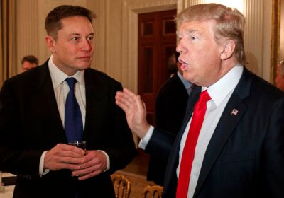 Musk vyhrožuje Trumpovi. Jestli odstoupí od pařížské dohody, přestane mu radit