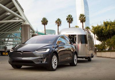 Tesla bude mít premiéru na LA Auto show