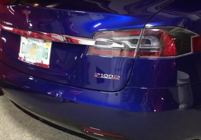 Tesla nabízí vozy Model S P100D ihned k vyzvednutí