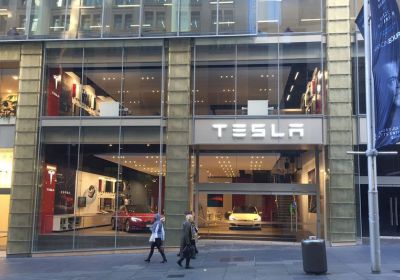 Tesla otevírá dvoupatrový store v Sydney