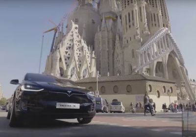 Tesla vstupuje na španělský trh s novým inspirujícím videem