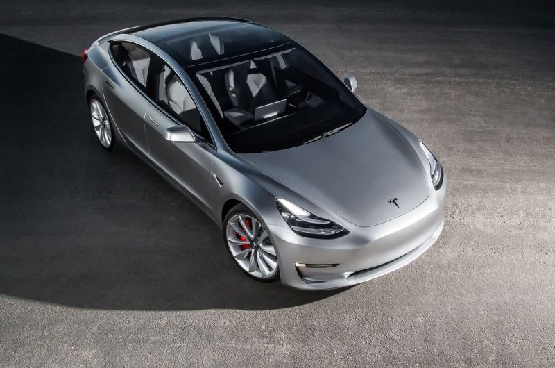 Dostane Model 3 stejného či dokonce lepšího Autopilota jako Model S? 