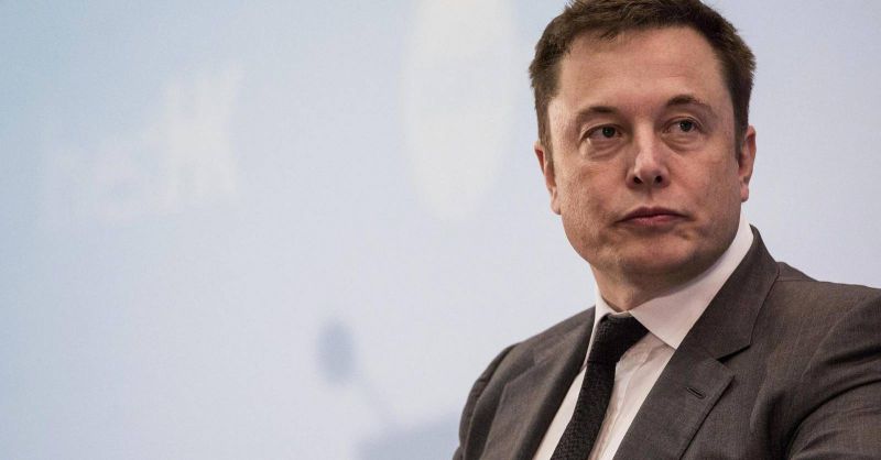 Elon Musk se ostře pustil do médií, která informovala o nehodách jeho vozů