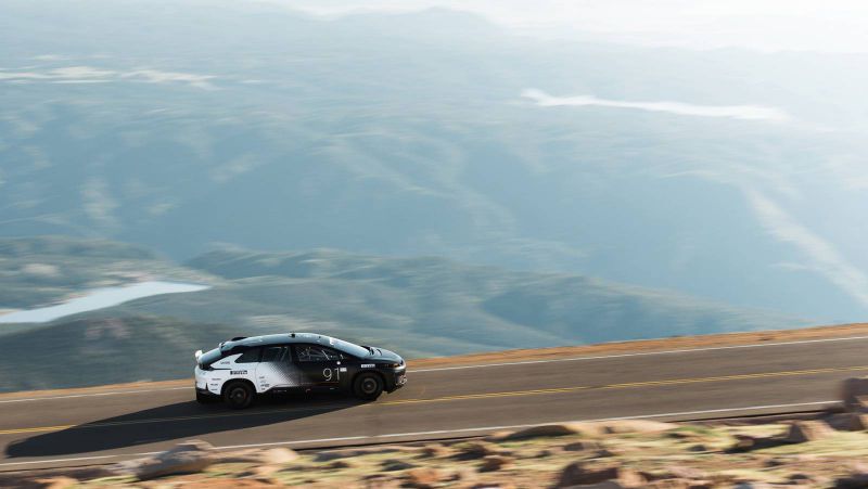 Faraday Future nepostaví plánovanou továrnu, zpozdí se uvedení „zabijáka Tesly“?