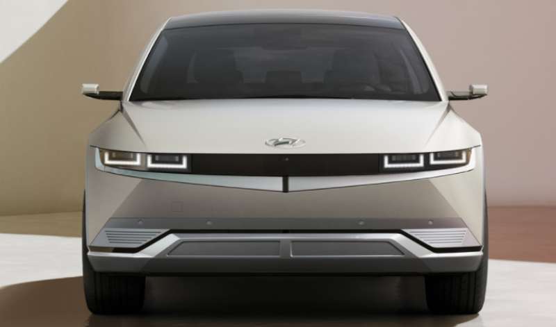 Hyundai Ioniq 5 představen, přichází revoluční elektromobil?