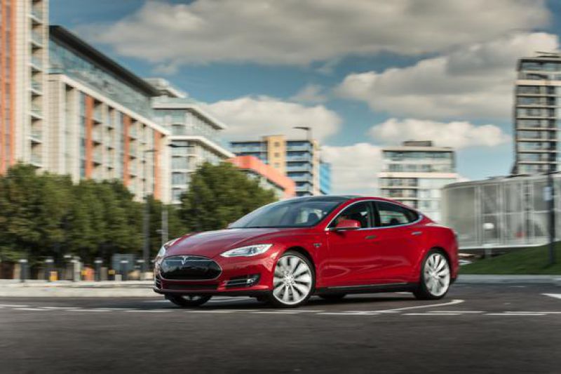 Kdy se objeví první skutečný rival pro Tesla Motors?