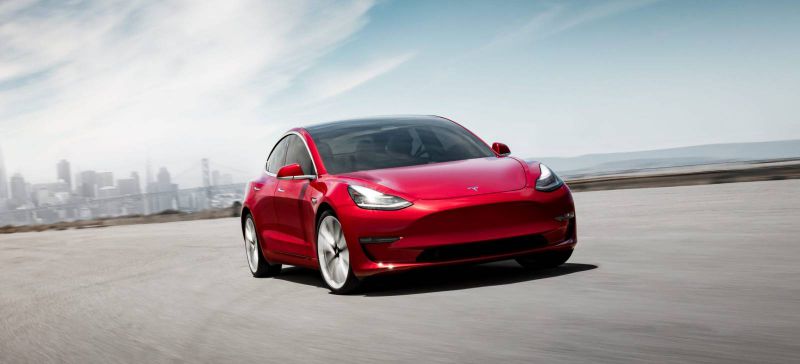 Milovníci elektromobilů z Evropy i Číny radujte se! Tesla otevírá objednávky na Model 3