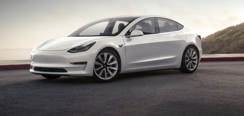 Model 3 má na to, aby v roce 2019 dominoval německému trhu, tvrdí odborníci