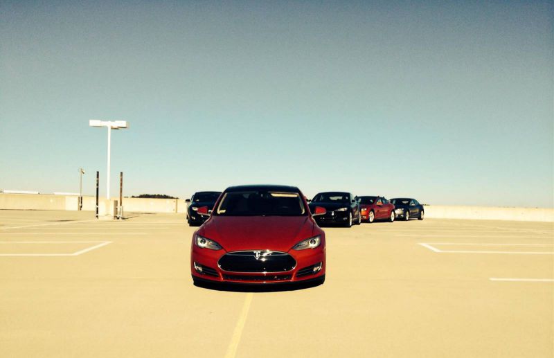 Model S po cestě na Sagamore Beach