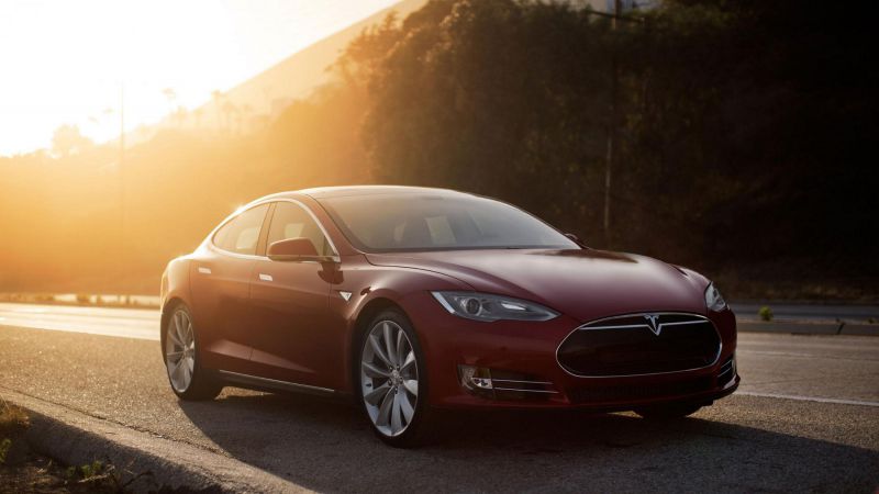 Prodloužená záruka vozů Tesla