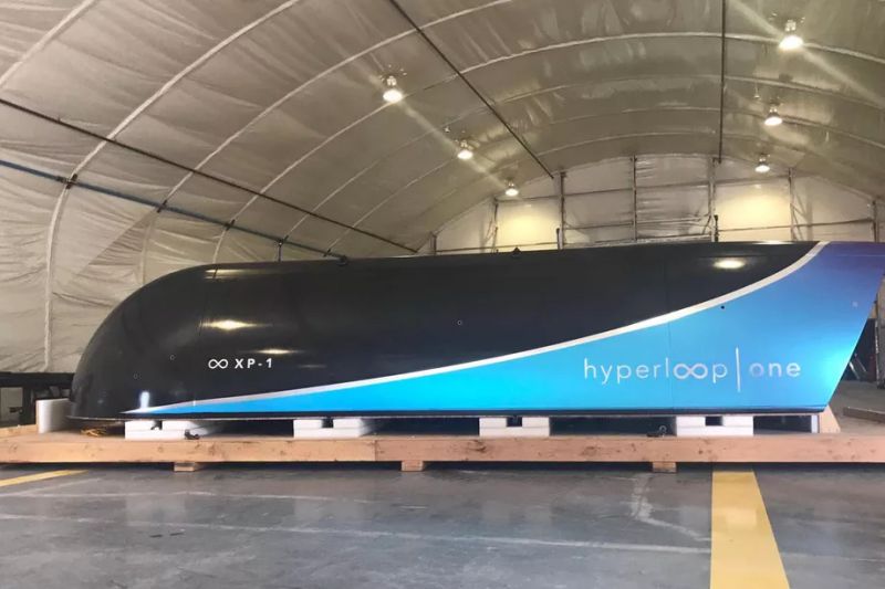 První test potvrdil, že Hyperloop funguje. Do tří let má být první trasa!