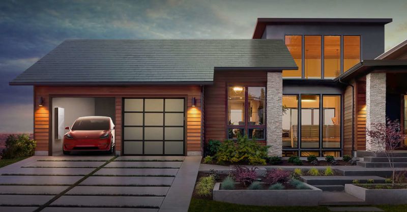 Solární střecha Tesla bude v nabídce od dubna, výroba začně v létě