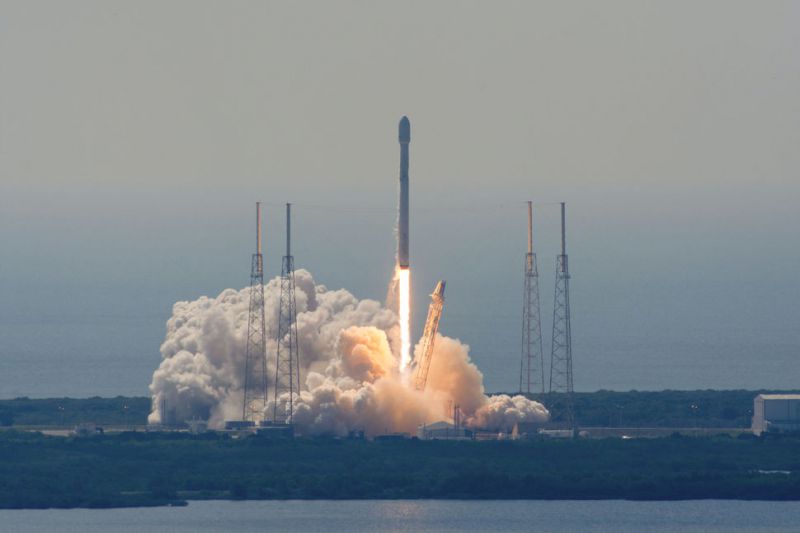 SpaceX získala kontrakt na 96,5 milionů dolarů