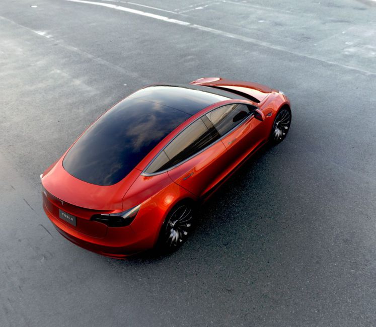 Společnost Practichem nakoupí Tesla Model 3 pro všechny své zaměstance