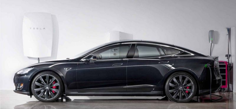 Tesla přichází s novými super akumulátory – další krok elektrorevoluce?
