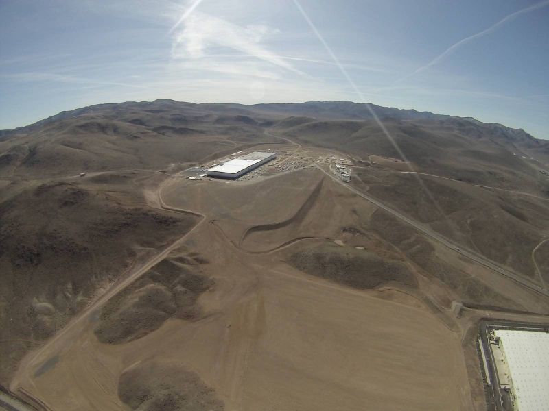 Záhadná kryptoměnová společnost nakoupí pozemky kolem Tesla Gigafactory